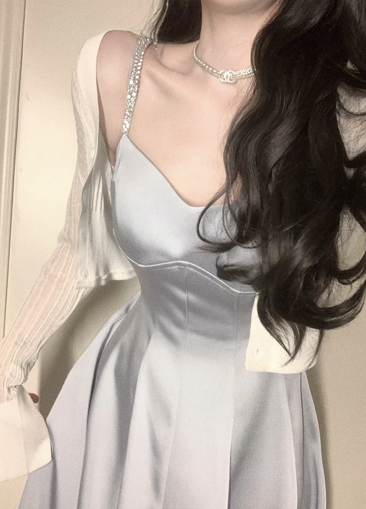 Description Picture 2 of itemNew Vintage Elegant Midi Dress for Women Sleeveless Fashion Solid Satin Spaghetti Strap Party Evening Dress Summer 2023