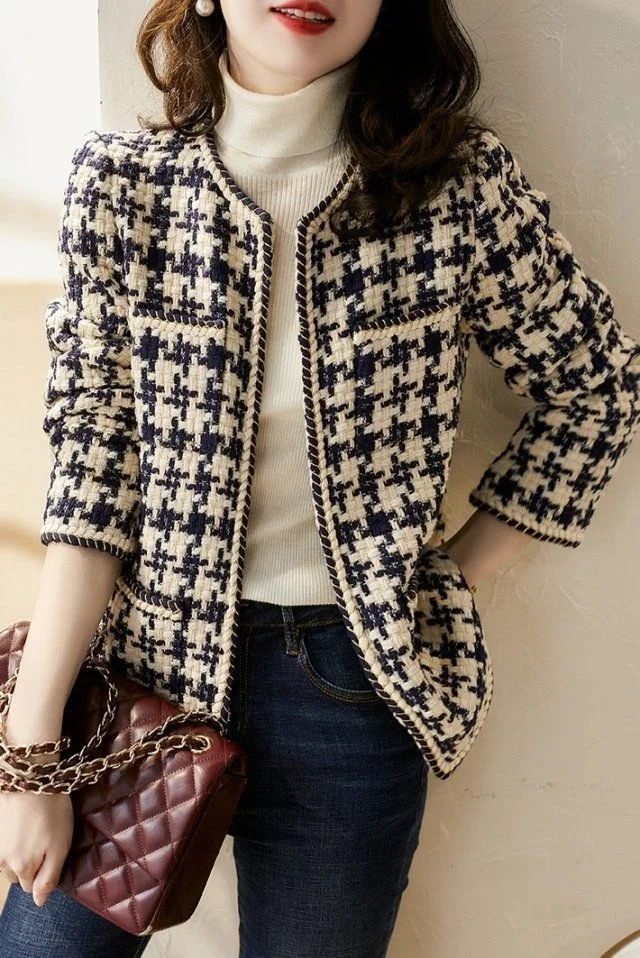 Description Picture 5 of itemWomen Fashion Elegant O-Neck Long Sleeve Chic Basic Plaid Kroean Style Casual All-match Simple Streetwear Clothing New