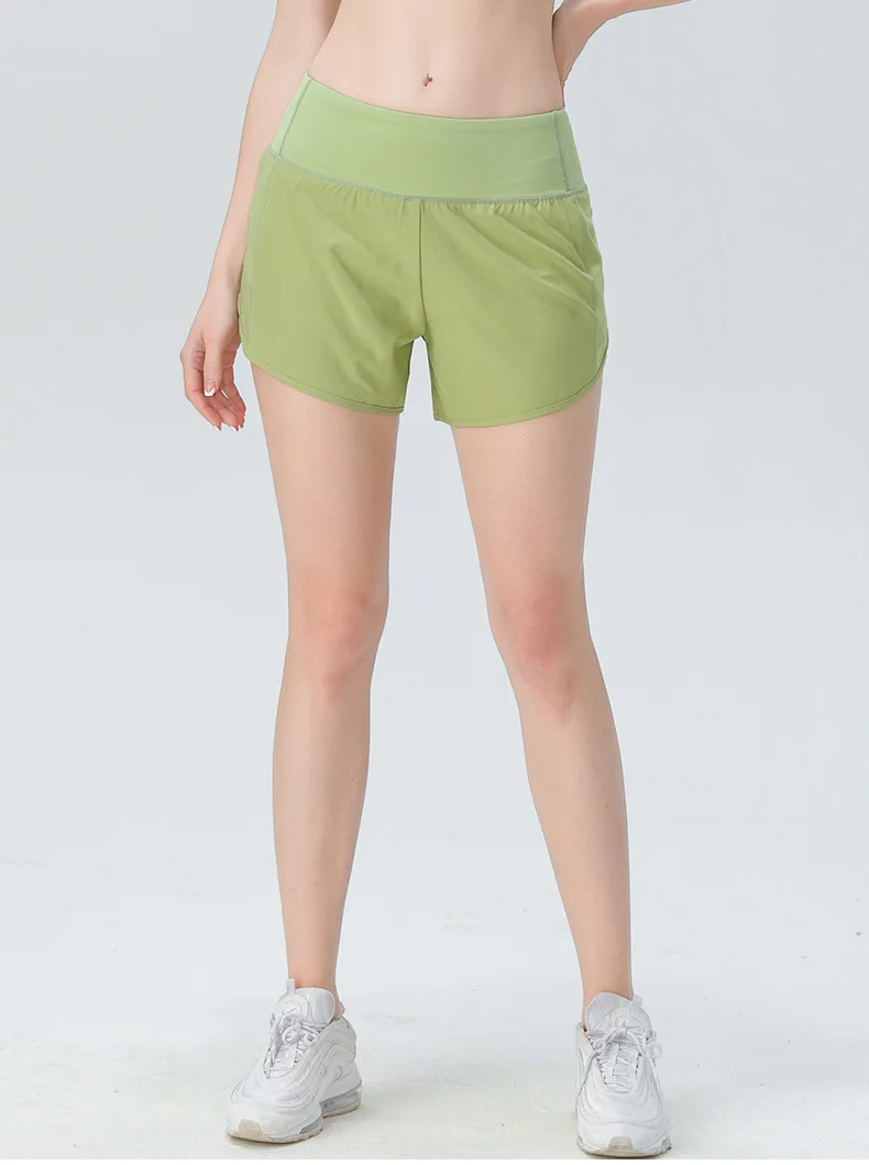 Description Picture 6 of itemWomen's sports shorts DK200