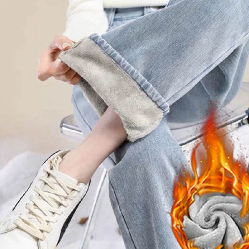 Slide image c239b02b17da42449aaa1e147d28842f