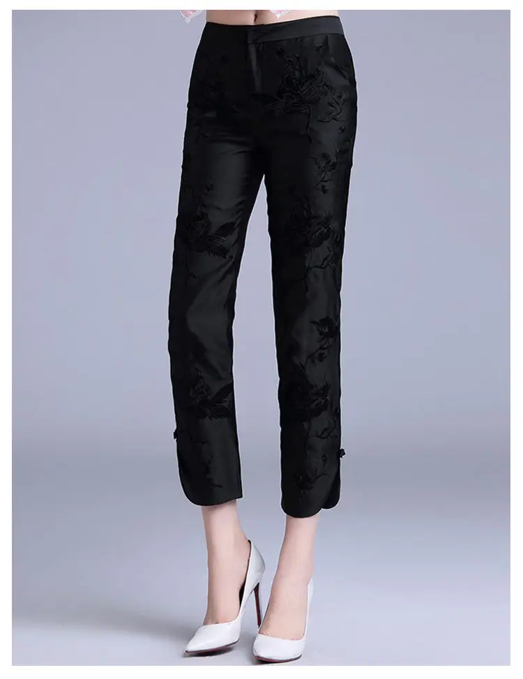 Description Picture 4 of item2020 New Chinese Style Improved cheongsam Women Pants Retro Embroidery Slim Tang Suit Cropped pants