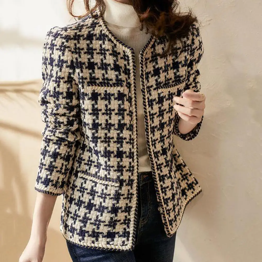 Description Picture 3 of itemVintage Early Autumn Tweed Women Jacket ins Style Elegant Gentlewomen Black White Tweed Lady Winter Cardigan Outwear Outwear