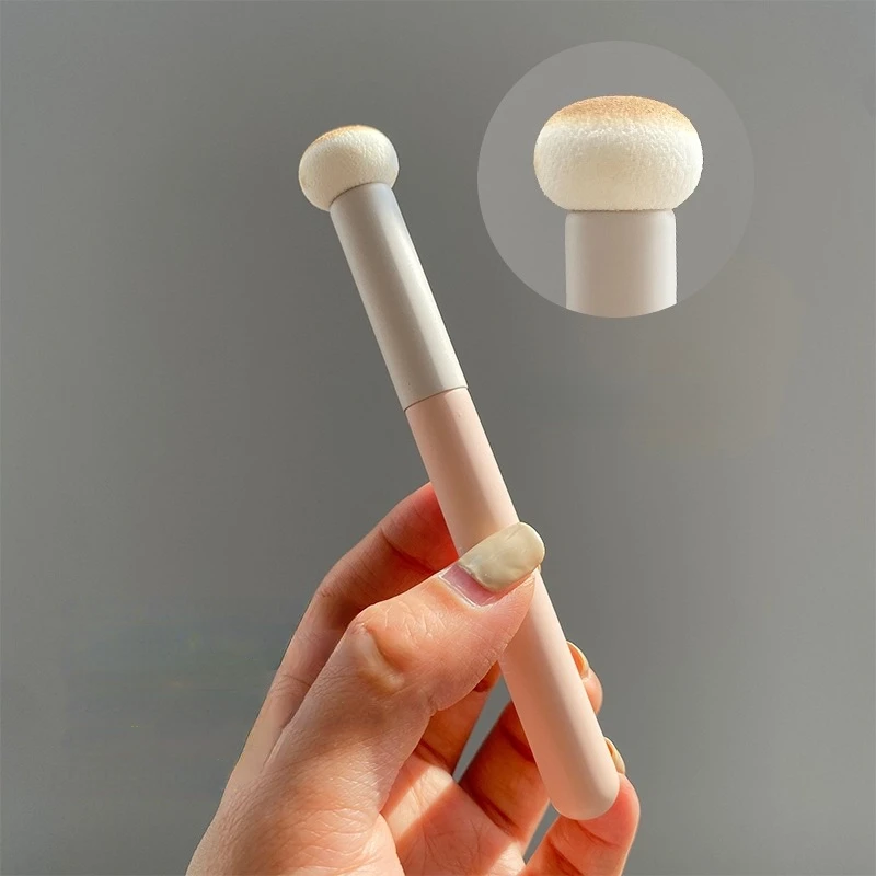 Cute Concealer Brush