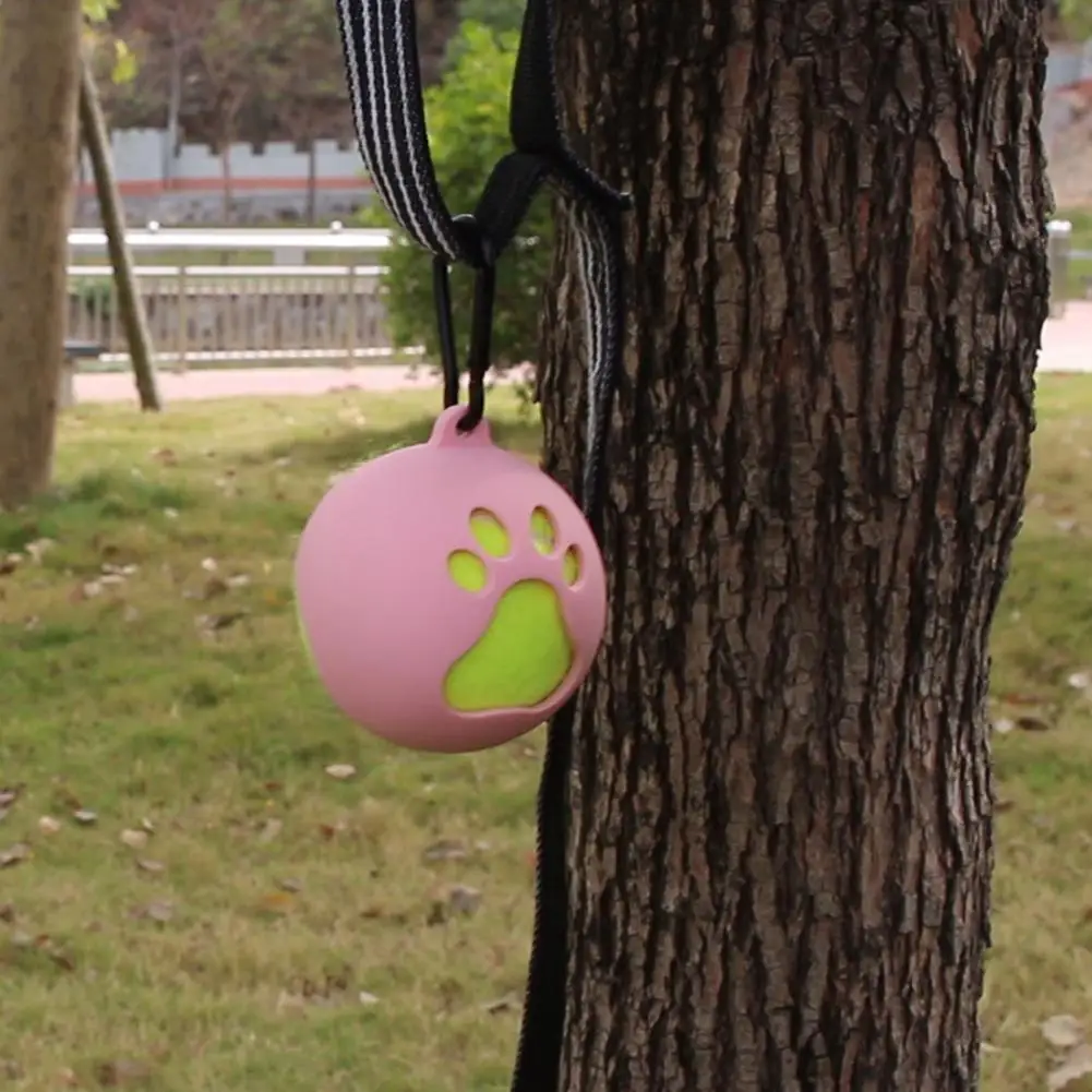 Description Picture 5 of itemTennis Ball Holder with Hook Lightweight Tennis Ball Bag Easy Installation Pet Ball Cover Holder Dog Leash Attachment Pet Supply