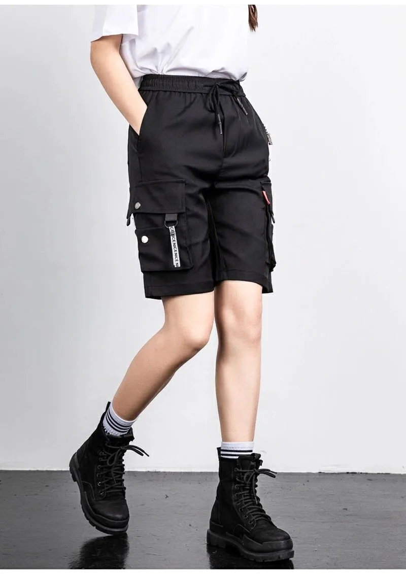 Description Picture 4 of itemZoki Bf High Waist Streetwear Cargo Shorts Summer Korean Women Loose Pockets Casual Shorts Chic Lace Up Harajuku Black Shorts