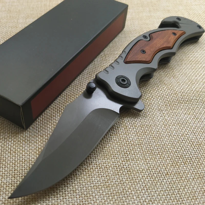 Description Picture 2 of item8.2'' Damascus tactical Folding Pocket Knife Multi-function Portable Outdoor Fruit Cutter Practical Camping Tactic Survival Tool