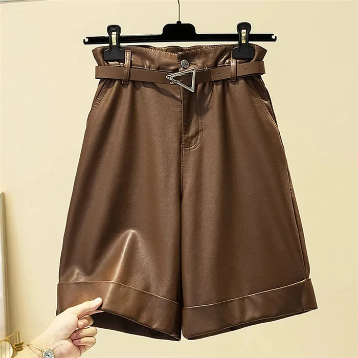 Description Picture 6 of itemFashion Leather Pants Plus Size Leather Shorts Five Pants Wash Shui Pi Pants Women New Loose Wide Leg High Waist Short Pants