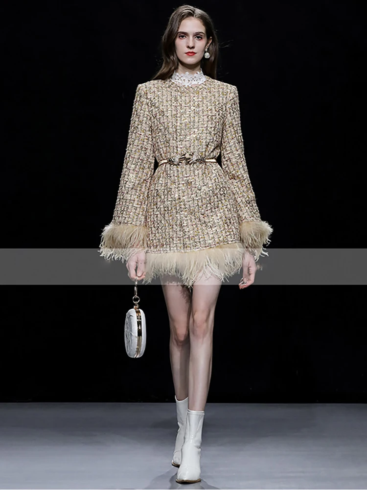 Description Picture 3 of itemDEAT Fashion Women's Woolen Coat Stand Collar Long Sleeve Belt Waist Spliced Feather Tweed Sequins Tops Winter 2023 New 13DB3778