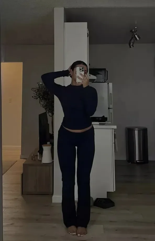 Description Picture 6 of itemWomen's Set Solid Color Tights Long Sleeve Crop Top And Leggings Pants 2023 Autumn Casual Two 2 Piece Set Outfits Tracksuit