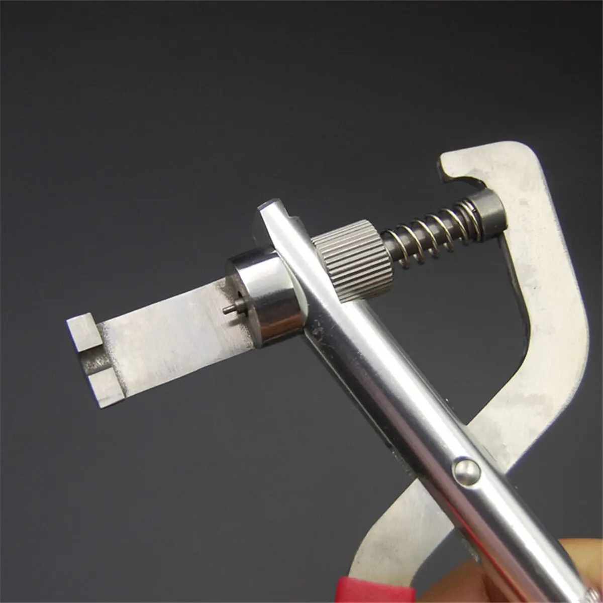 Description Picture 5 of itemFolding Key Split Pin Clamp Disassembly Pliers Tool For Remote Car Flip Key Fixing Tool With Pin Kit Car Repairing Accessories
