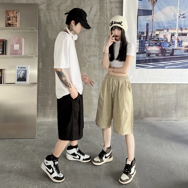 Description Picture 6 of itemCotton Casual Shorts Women Summer Sexy High Waist Shorts Jeans Female Vintage Belt Loose Shorts 2023
y2k streetwear Female body