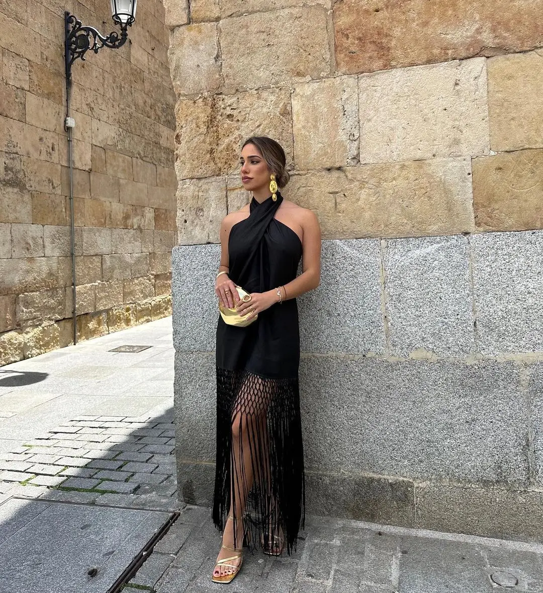 Description Picture 6 of itemTRAFZA Summer Sexy New Halter Dress Women Black Tassel Backless Sleeveless Female Chic Dresses Fashion Beach Long Lady Vestidos