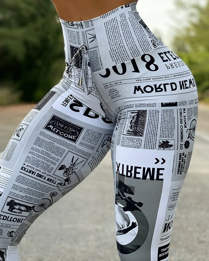 Description Picture 4 of itemWomen's casual sexy newspaper printed breeches Women's cartoon high waist Leggings Women's Sportswear