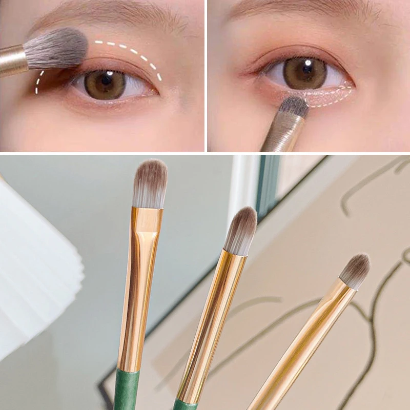 Description Picture 4 of item3pcs Makeup Brush Set Eyeshadow Brush Soft Mini Size Blusher Concealer Brushes Portable Cosmetic Applicators Foundation Brush