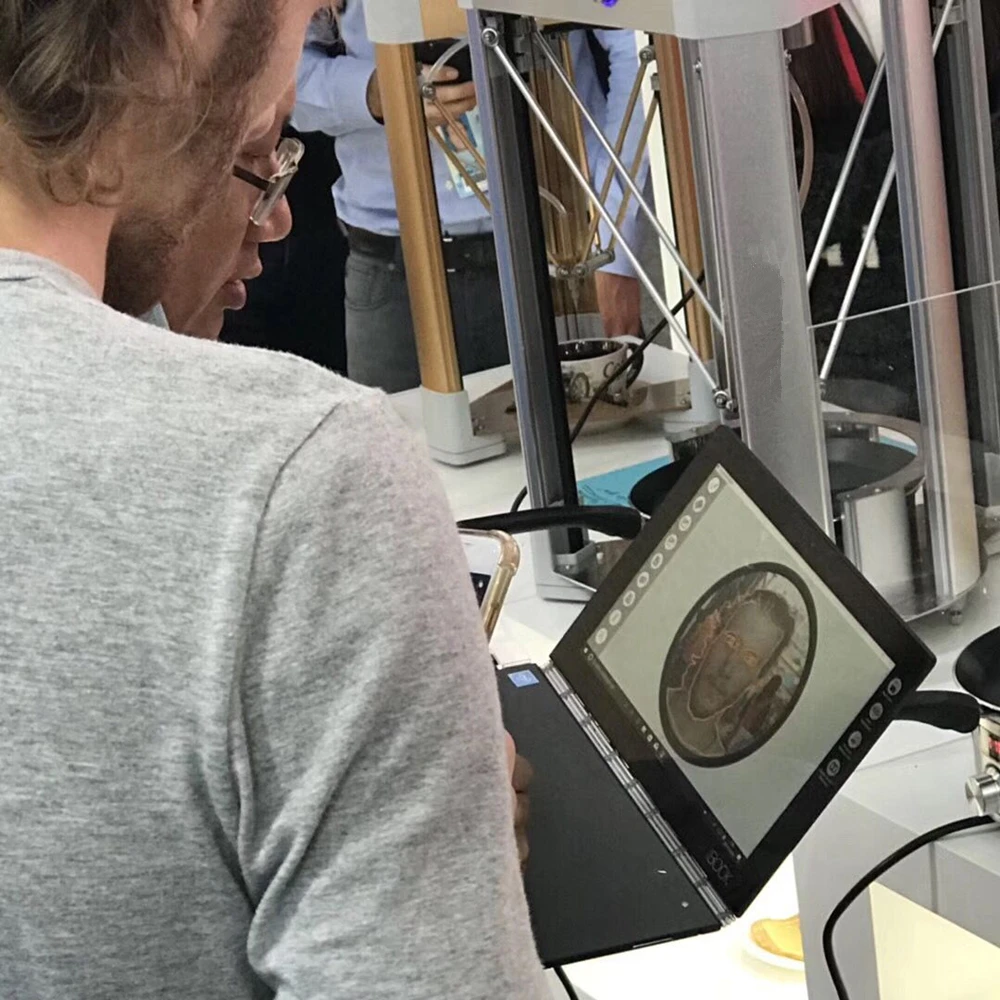 Slide image 4bdf5dbce4fc4506afa01352b31ee336