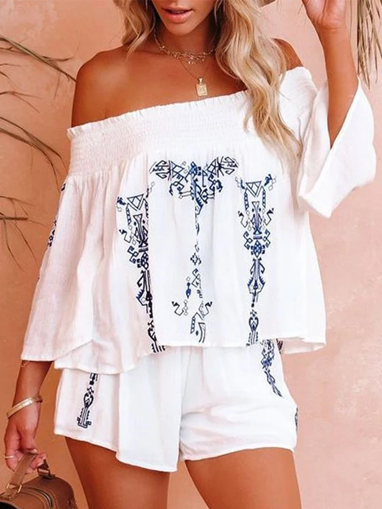 Description Picture 5 of item2023 Autumn Set of Two Fashion Pieces for Women Outfits Plants Print Off Shoulder Bell Sleeve Top & Shorts Set Casual Ropa Mujer
