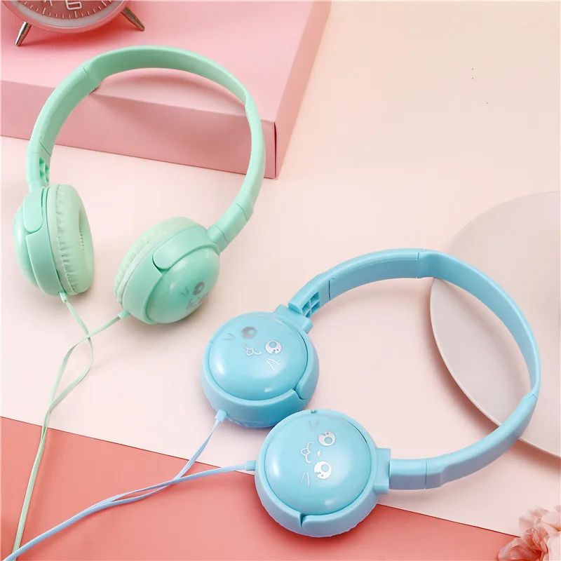 Description Picture 3 of itemCute Children's Headphones For Girls Kids with Mic, 3.5mm jack 3D Stereo Music Wired Headset Gamer Cell Phone iphone Laptop Gift