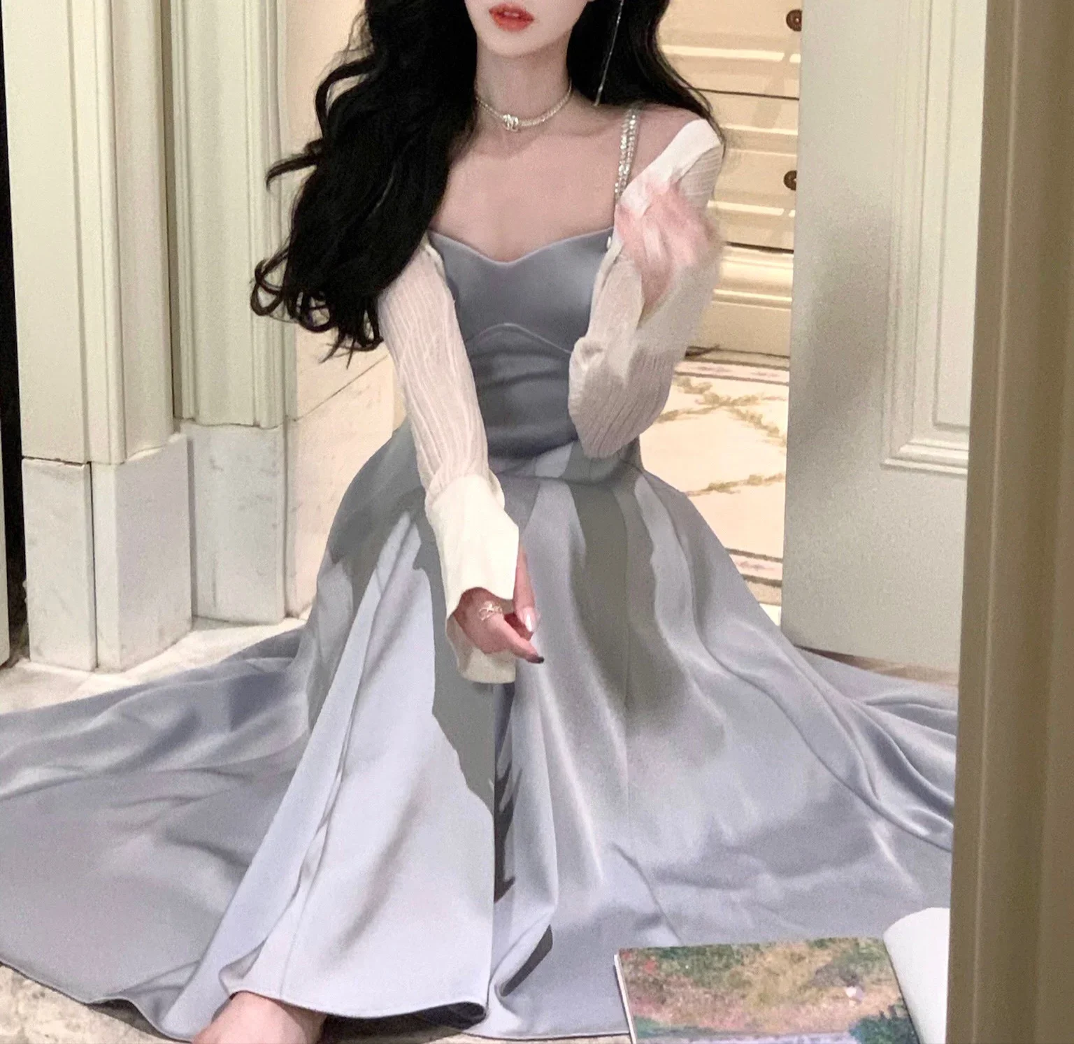 Description Picture 3 of itemNew Vintage Elegant Midi Dress for Women Sleeveless Fashion Solid Satin Spaghetti Strap Party Evening Dress Summer 2023