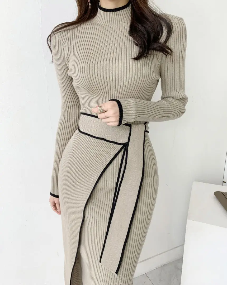Description Picture 5 of itemWomen's Autumn and Winter Retro Small Style Half High Neck Slim Fit Temperament Colored Mid length Strap Knitted Dress for