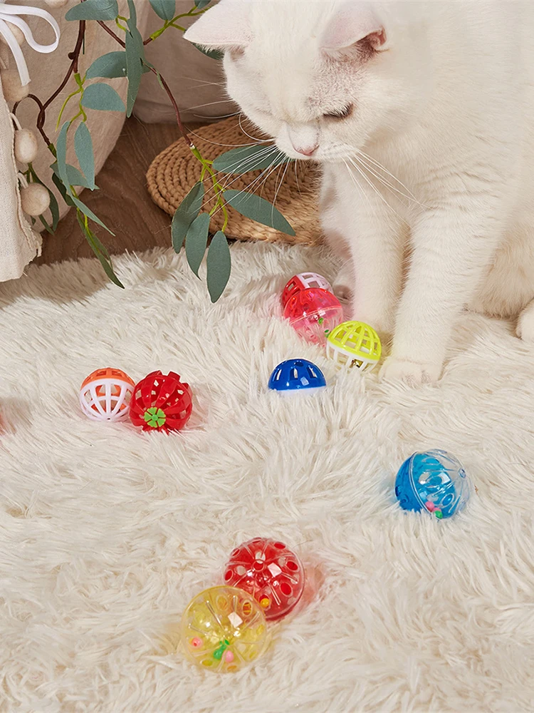 Description Picture 4 of item6pcs Toys for Cats Ball with Bell Playing Chew Rattle Scratch Plastic Ball Interactive Cat Training Toys Cat Toy Pet Supplies