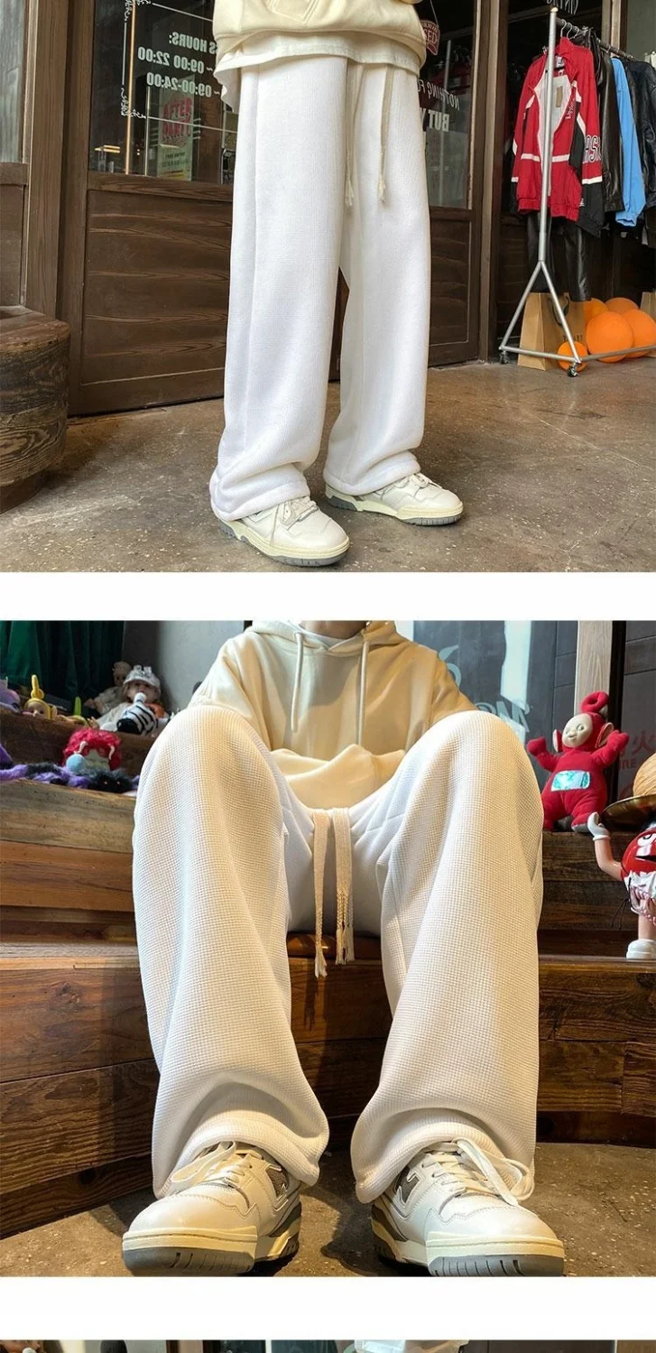 Description Picture 3 of itemMen's Winter Warm Lambswool Thicken Sweatpants Waffle Loose Casual Fleece Trousers Fashion Streetwear Comfort Harem Pants