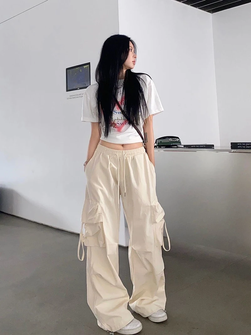 Description Picture 6 of itemZoki Hip Hop Y2K Cargo Pants Women Streetwear Harajuku Big Pockets Casual Trousers Korean Loose High Waist Design Solid Pants Z