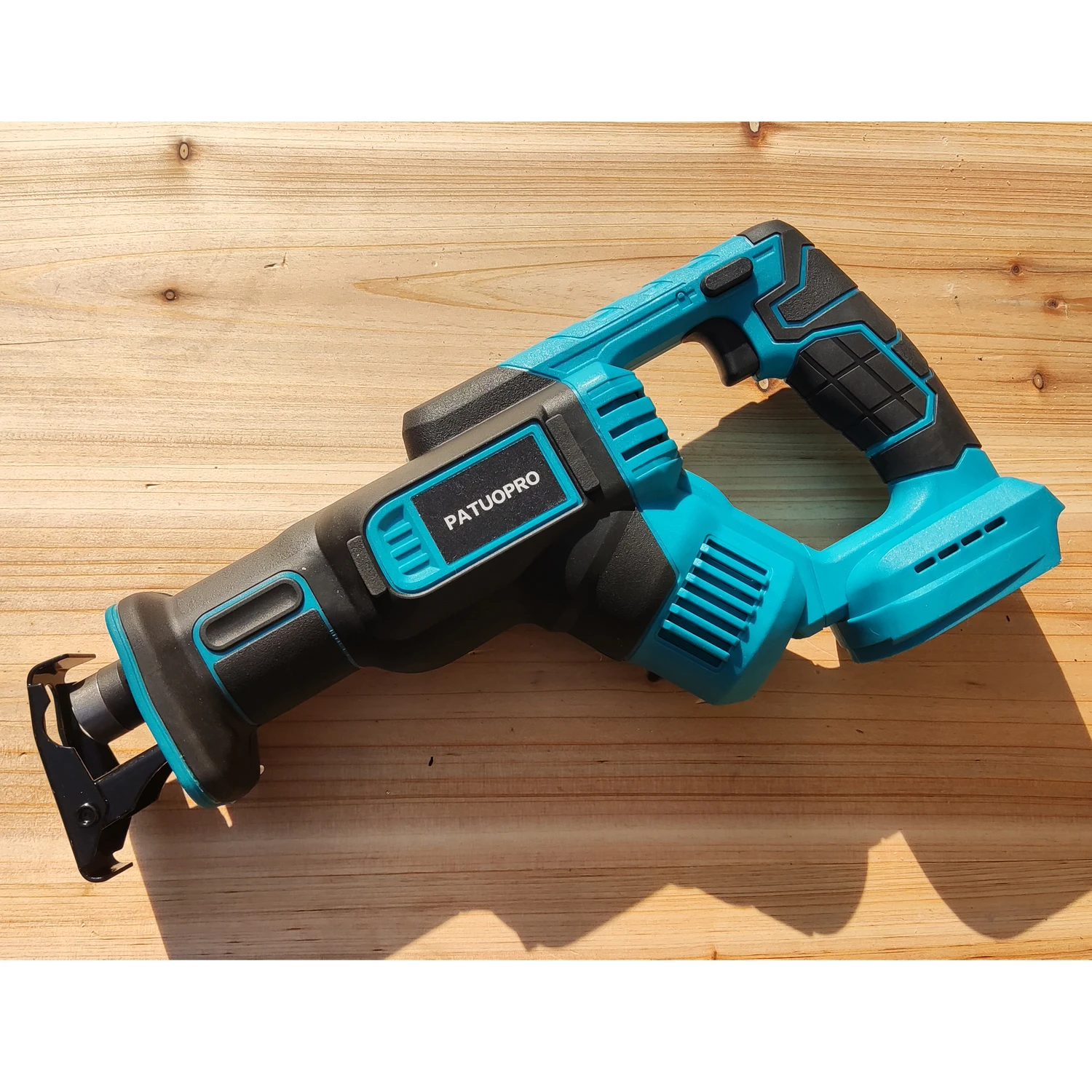 Description Picture 5 of itemCordless Reciprocating Saw Power Saw for Wood / Metal Cutting with 4pcs Blades fit Makita 18v Battery(No Battery)