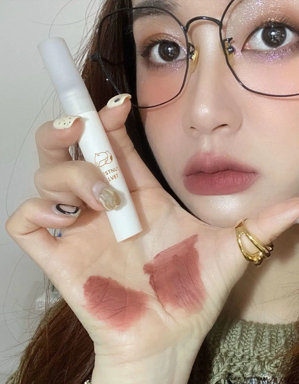 Description Picture 3 of item5 Color Lipstick Velvet Matte Liquid Lip Glaze Waterproof Lip Gloss Long Lasting Sexy Women Lip Tint Beauty Cosmetic Hot