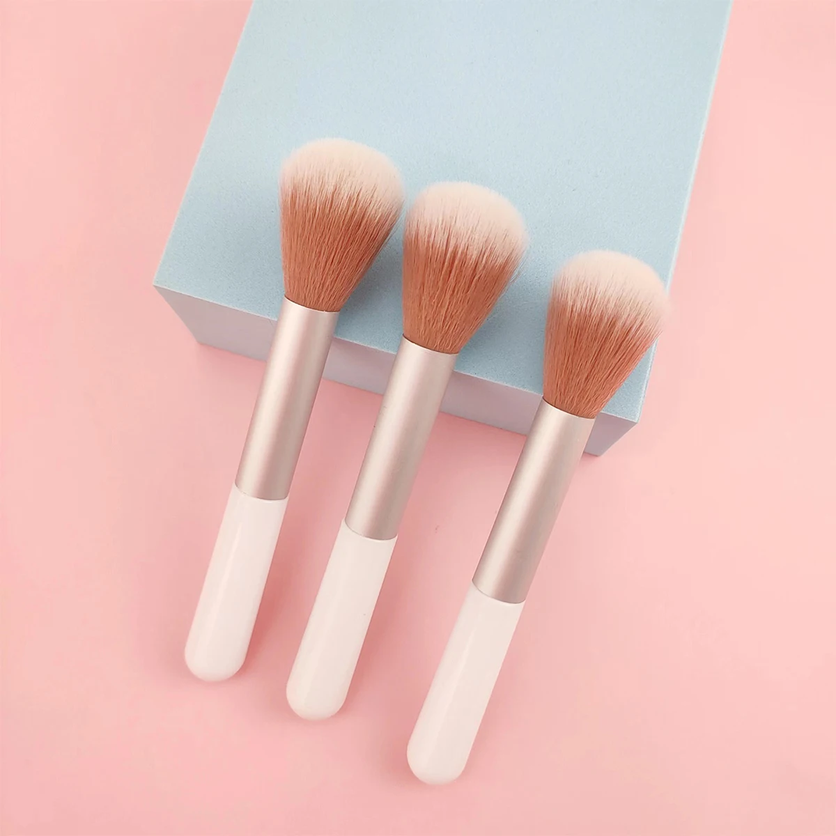 Description Picture 2 of itemHighlighter Brush, for Nose Upper Cheek Upper Lip Highlighting, Professional Highlighter Powder Application Cosmetic Tool
