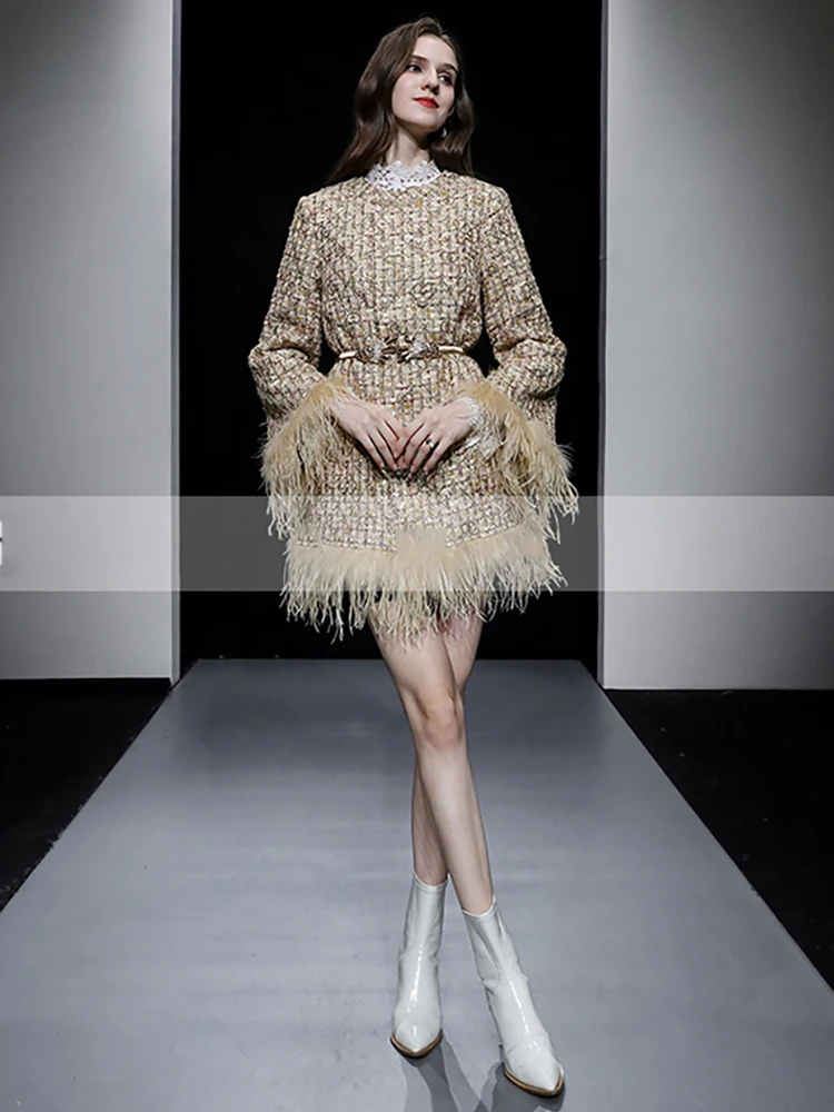 Description Picture 4 of itemDEAT Fashion Women's Woolen Coat Stand Collar Long Sleeve Belt Waist Spliced Feather Tweed Sequins Tops Winter 2023 New 13DB3778