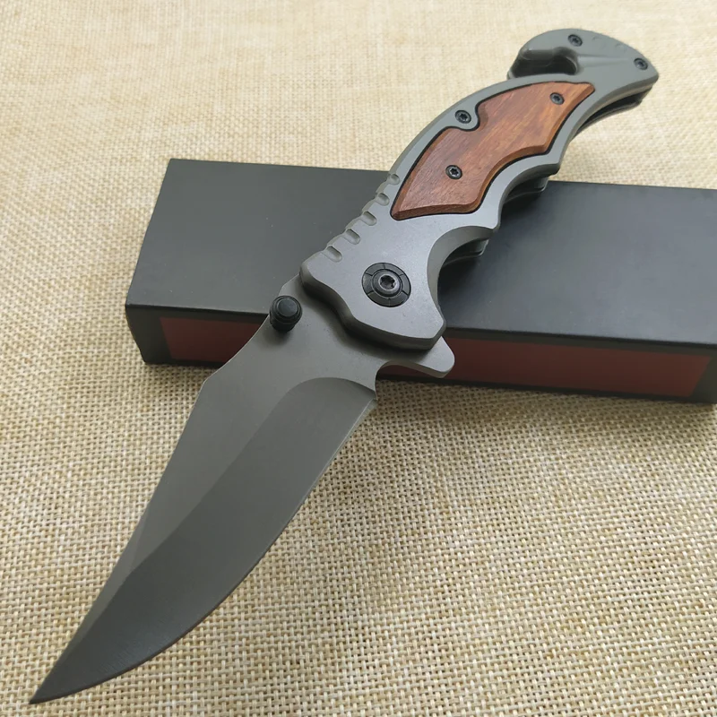 Description Picture 5 of item8.2'' Damascus tactical Folding Pocket Knife Multi-function Portable Outdoor Fruit Cutter Practical Camping Tactic Survival Tool