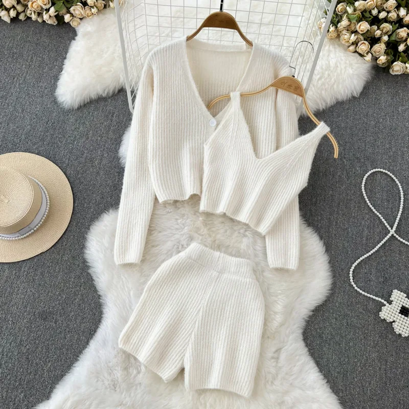 Slide image 6d6a92356af249789c1af61790f07411