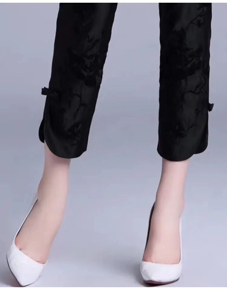 Description Picture 6 of item2020 New Chinese Style Improved cheongsam Women Pants Retro Embroidery Slim Tang Suit Cropped pants
