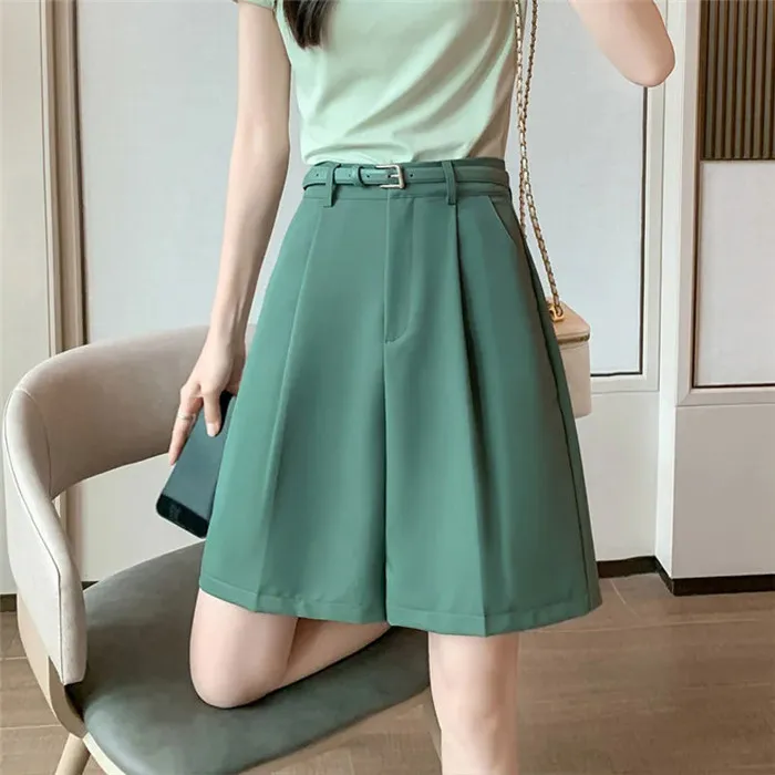 Description Picture 2 of itemLoose Suit Shorts Women Summer Trousers 2023 New High Waist Pants Fashion Wide Leg Pants Casual Waistband Fifth Pants Female