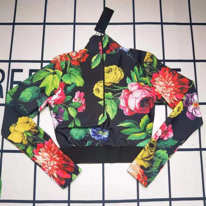 Description Picture 5 of itemNew Design Two-piece Set Flower Pattern Outfit High Waist Legging Letter Sport Set Elasic Skinny Sexy Short Skirt Crop Top Suit