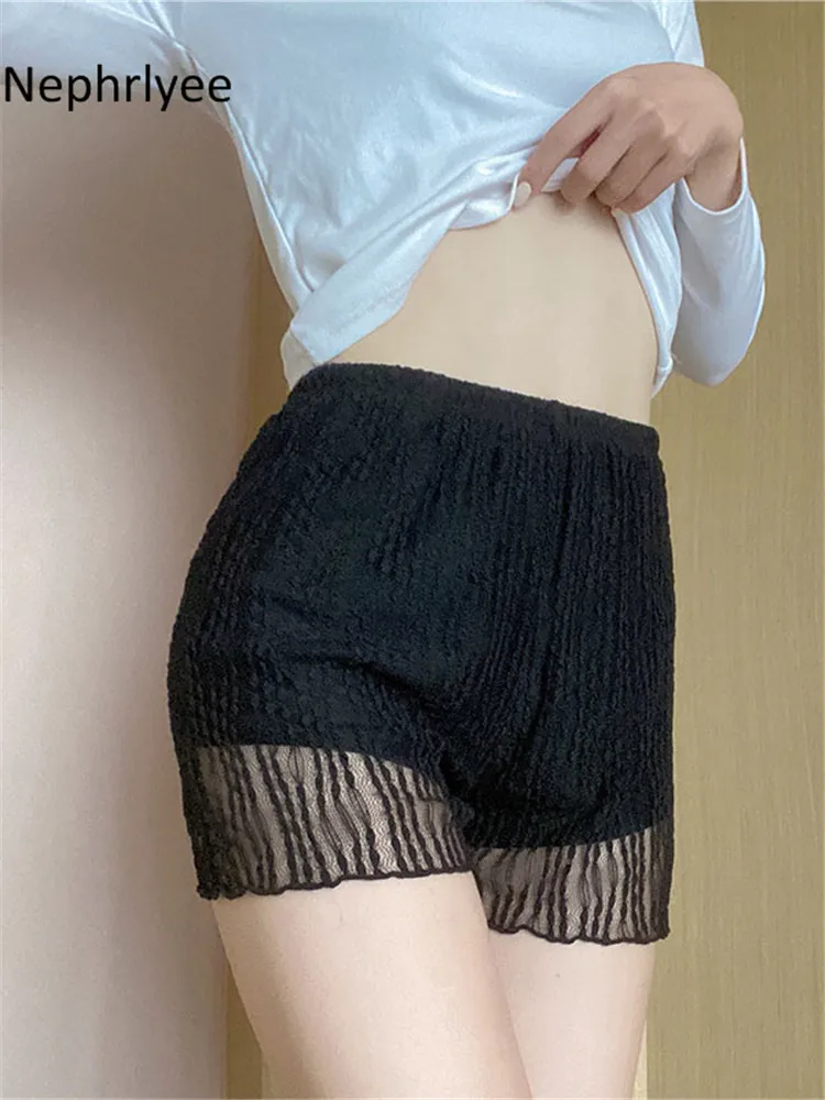Description Picture 2 of itemWomen Shorts slim  Retro Design Straight Trousers lace Summer High Quality All-match