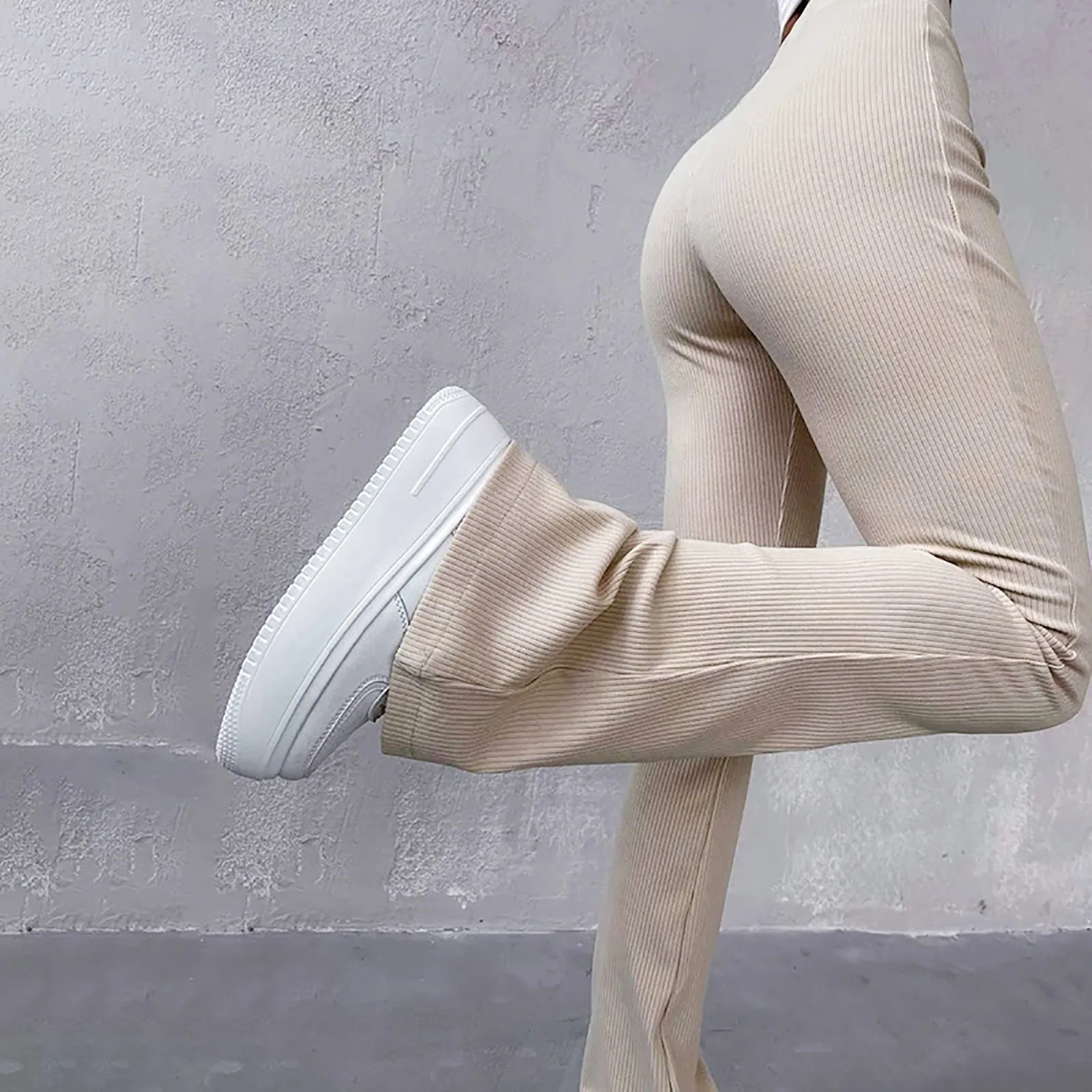 Slide image 30348c18ef1d4d90888944f2f55a6c8b