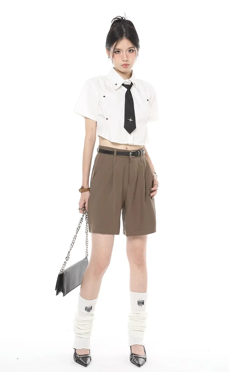Description Picture 5 of itemWomen Khaki Casual Shorts Solid American Vintage Fashion Straight Wide Leg Pants High Street 2023 NEW Female Summer Suit Pants