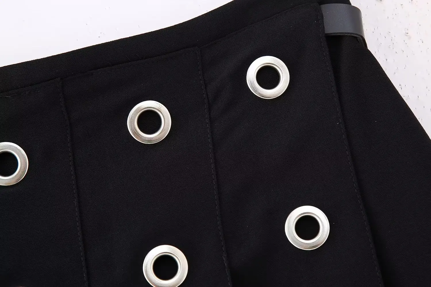 Description Picture 5 of itemTRAF 2023 Eyelet Skort Shorts for Women Black Mid Waist Mini Skirt Shorts Woman Box Pleated Shorts Women Office Women's Shorts