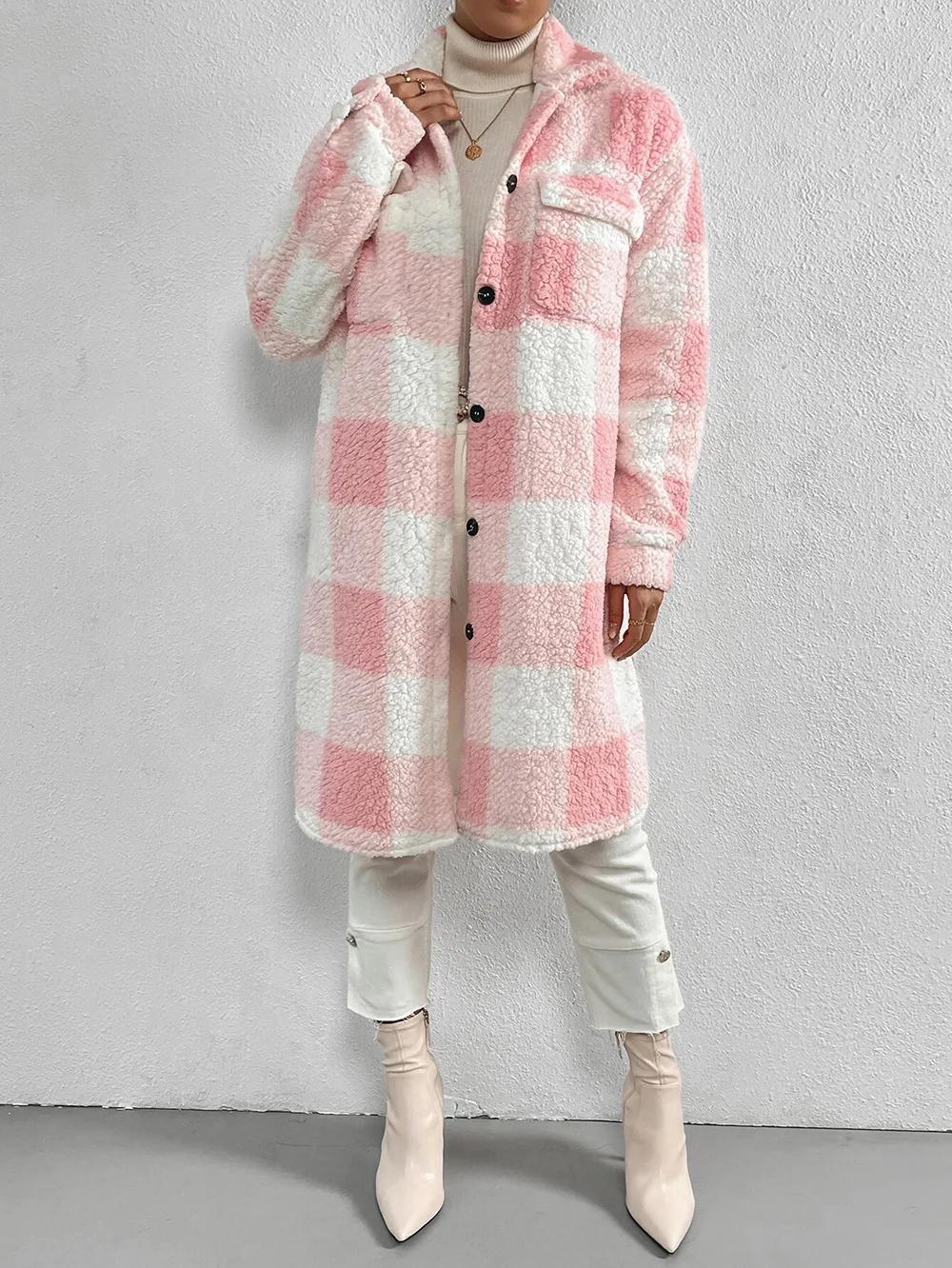 Description Picture 4 of item2023 Women's Thick Warm Jackets Coats Autumn Winter Elegant Open Button Lapel Plush Plaid Loose Temperament Commuter Long Coat