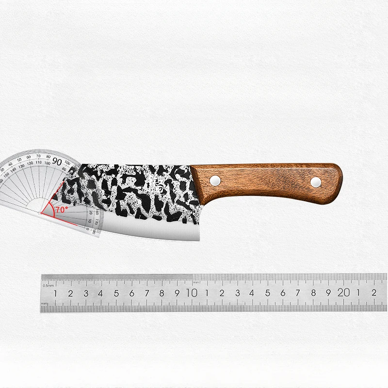 Pointed headed knife