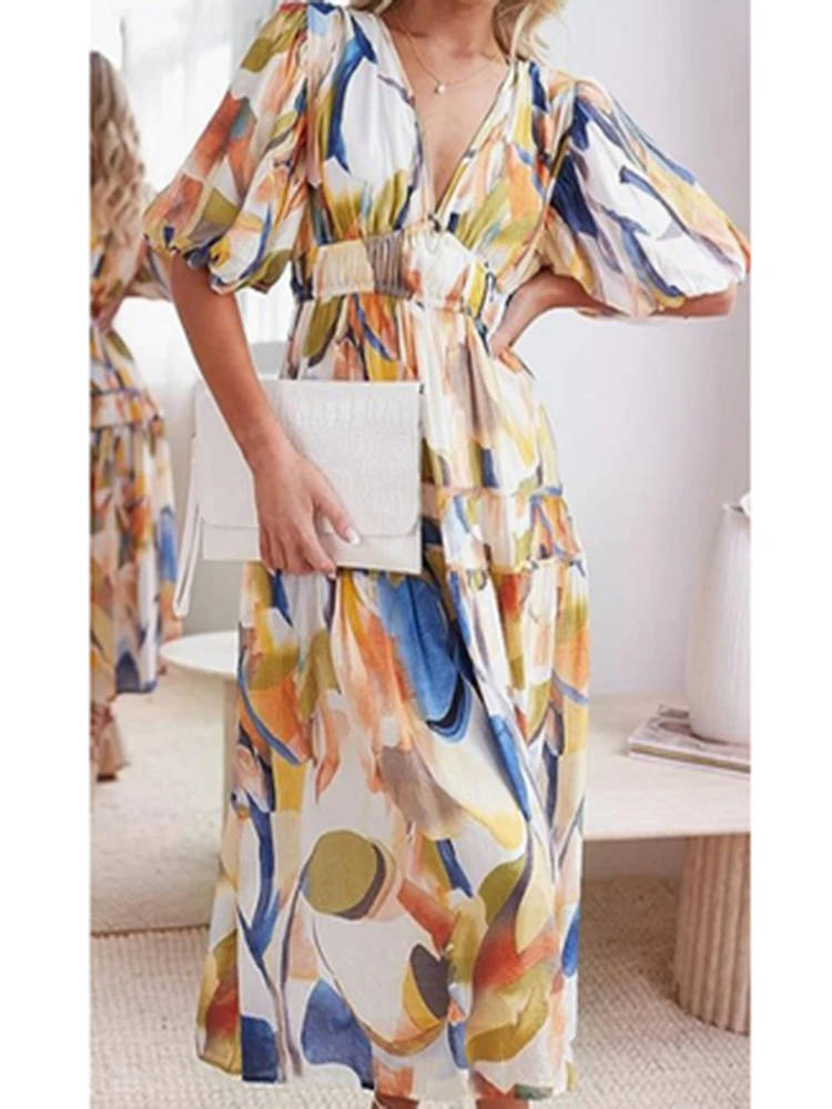 2023 Women's Bohemian floral mid length dress with pleated beach flowing dress
