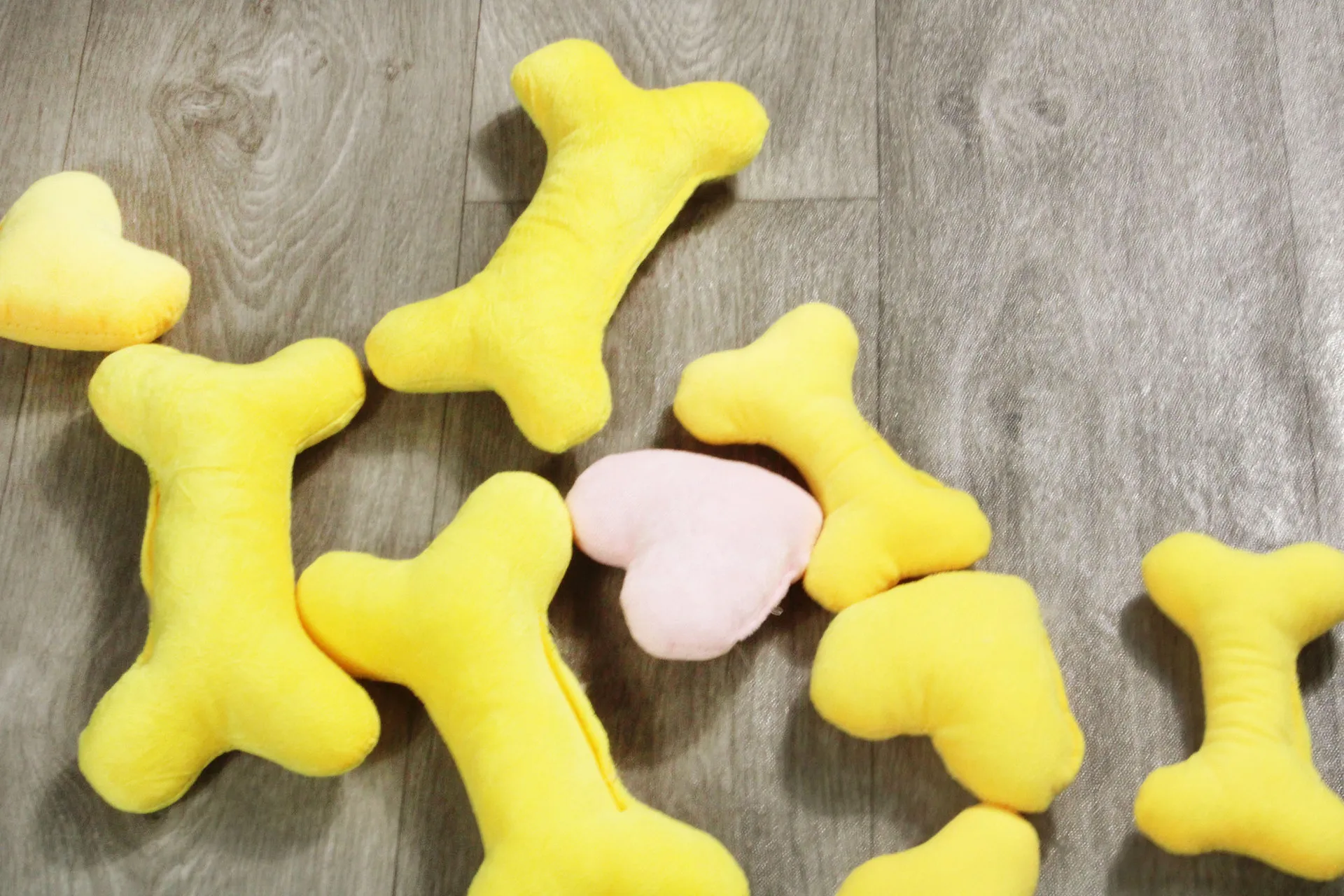 Description Picture 6 of itemDog Grinding Teeth To Relieve Stress Bone Toys Puppy Pets Plush and Bite Resistant Puppies Dog Kennel Accessories еда для собак
