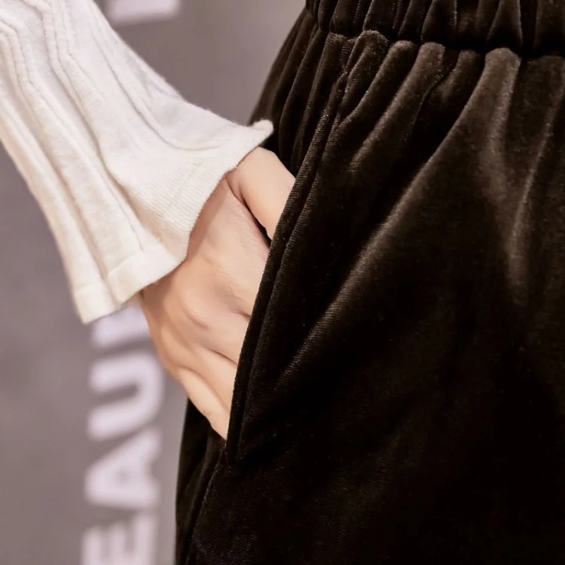 Slide image cdcf951eca2f4580ae630a467db11d75