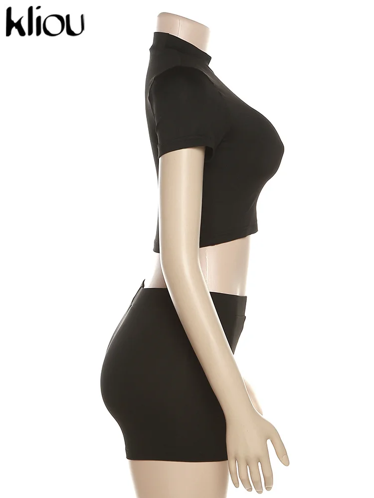 Description Picture 3 of itemKliou Letter Applique Solid Two Pieces Set Women Sporty Crew Neck Crop Tops + High Waist Shorts Lady Minimalist Activewear Suit