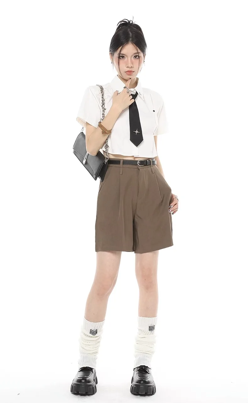 Description Picture 6 of itemWomen Khaki Casual Shorts Solid American Vintage Fashion Straight Wide Leg Pants High Street 2023 NEW Female Summer Suit Pants