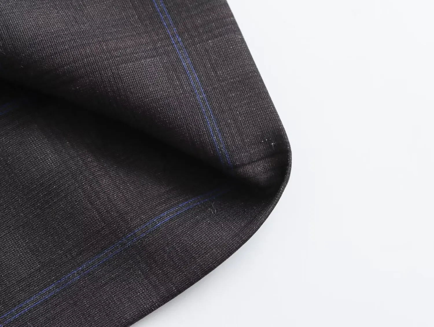 Slide image 5f3d7c77de74415eb787bc0d26c939a9