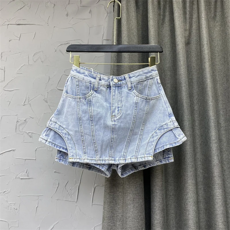 Description Picture 3 of itemDEAT 2023 Autumn Women's Shorts New Fashion High Waist Spliced Solid Color Irregular A-line Wide Leg Denim Shorts Skirts 17A168