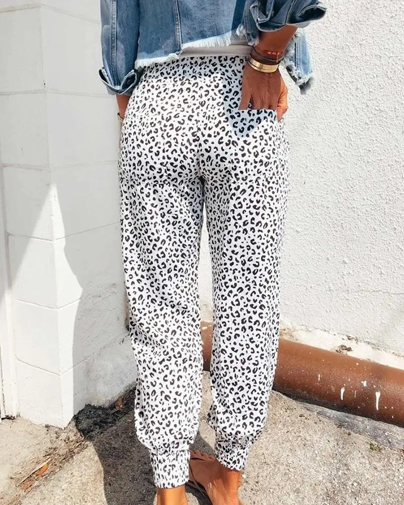 Slide image bb50f78d749148069f68a4da25aa8dce