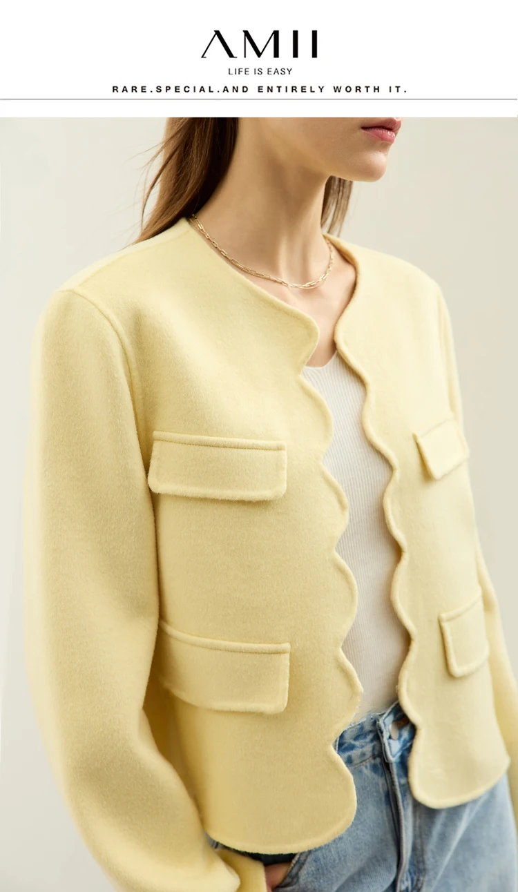 AMII Women's Double-sided Woolen Short Coat 2023 Winter Office Lady Crop Jackets Round Neck  Wool Wave Open Stitch Tops 12344118